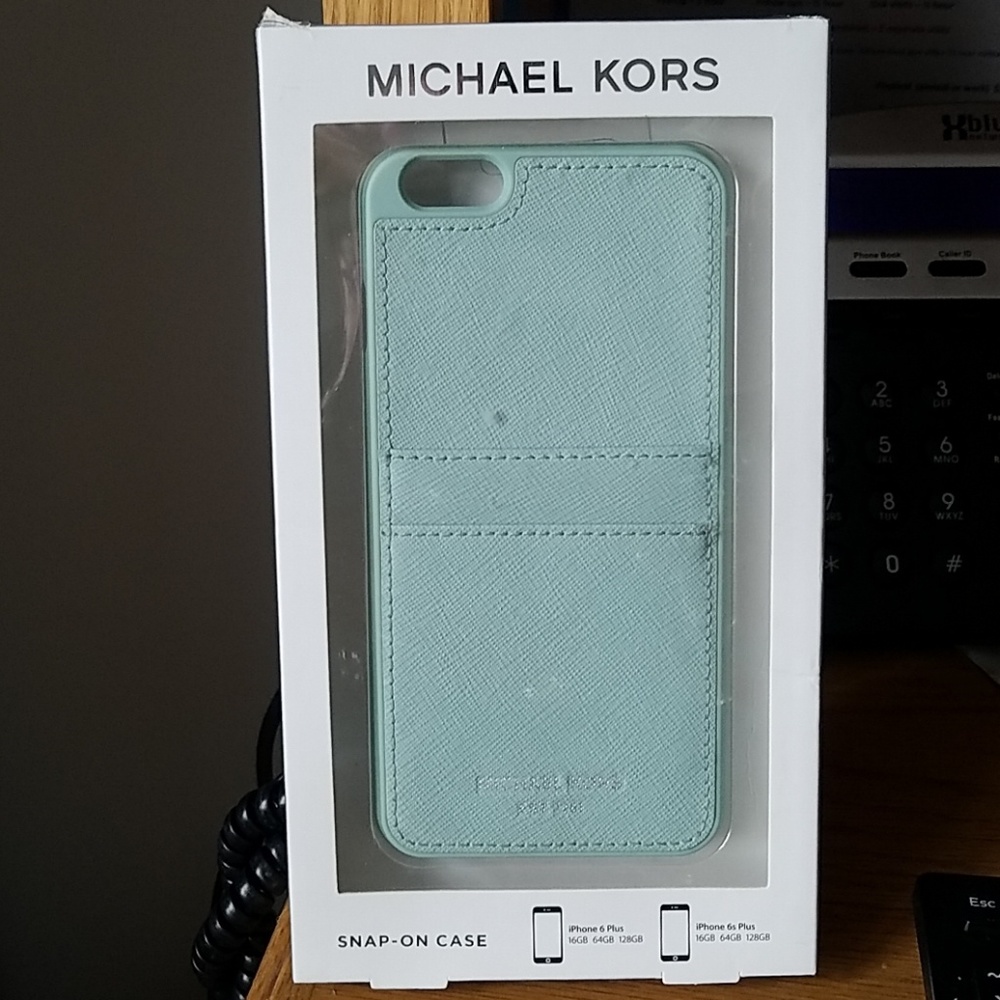 Michael Kors iPhone 6 Plus case